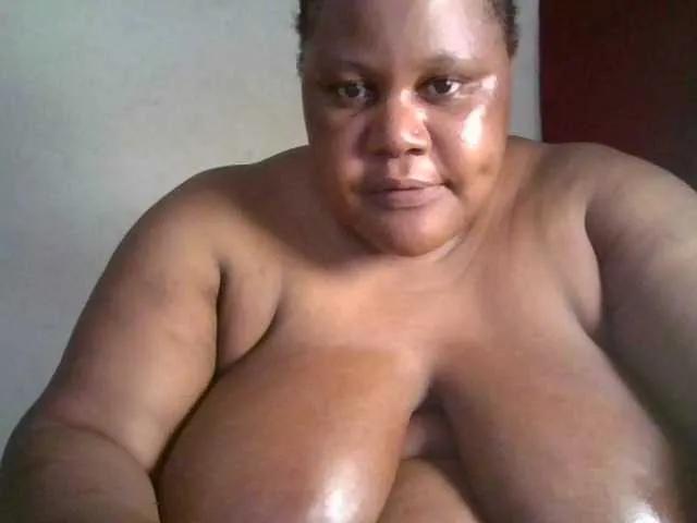 Offline Ebonymagixs on BongaCams