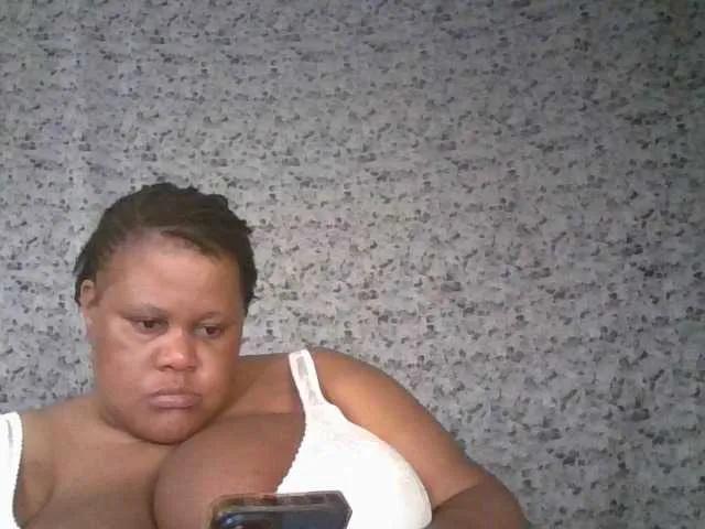 Offline Ebonymagixs on BongaCams