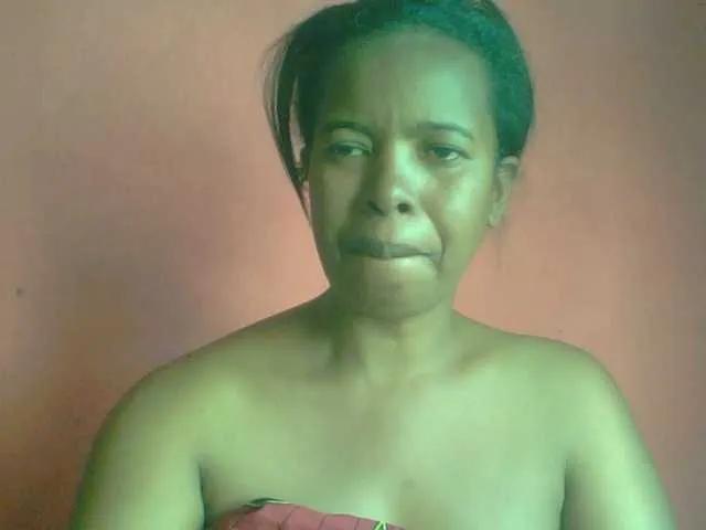 Offline Edwiga on BongaCams