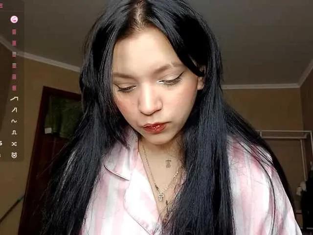 Offline EleanorBaker on BongaCams