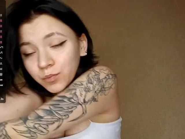 Offline EleanorBaker on BongaCams