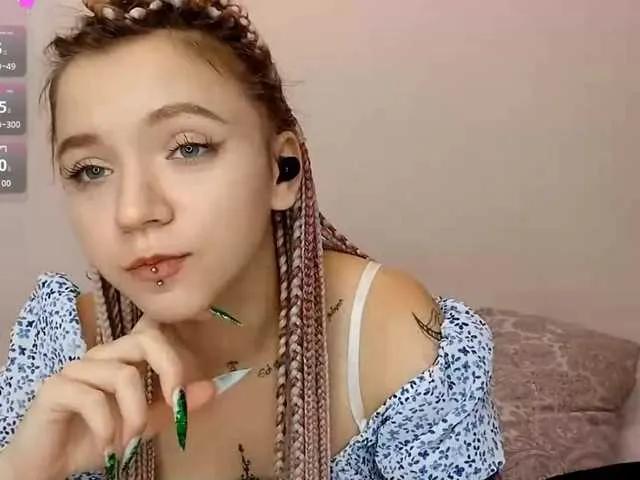 Offline EleanorBaker on BongaCams