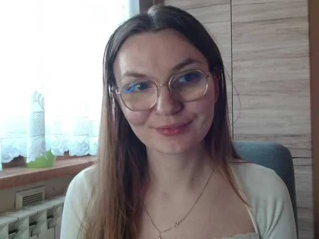 Offline Ellyxcute on BongaCams