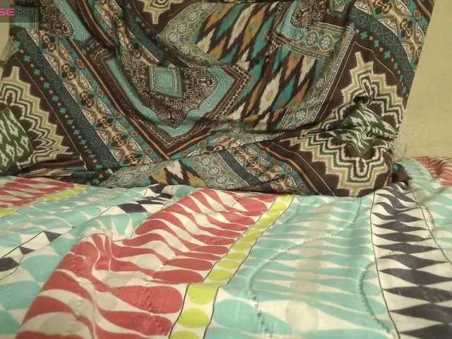 Offline emmaherby1 on BongaCams