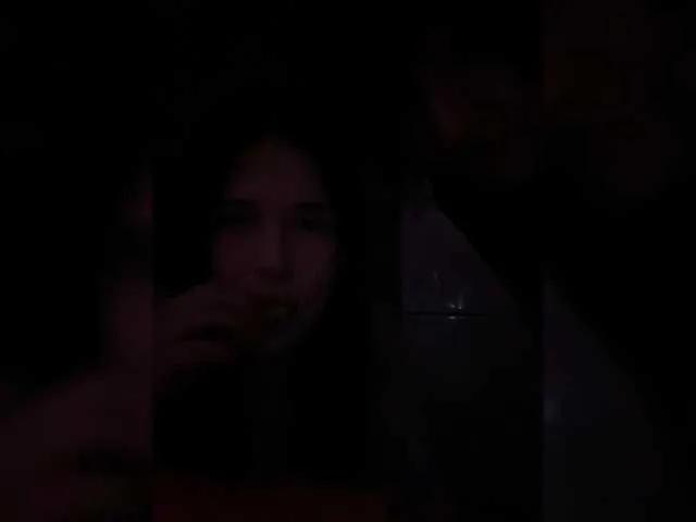 Offline emog1rl on BongaCams