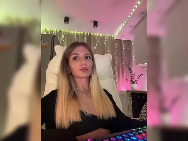 Offline EnlivenLuv on BongaCams