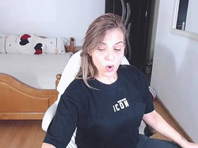 Offline Evamaria2025 on BongaCams