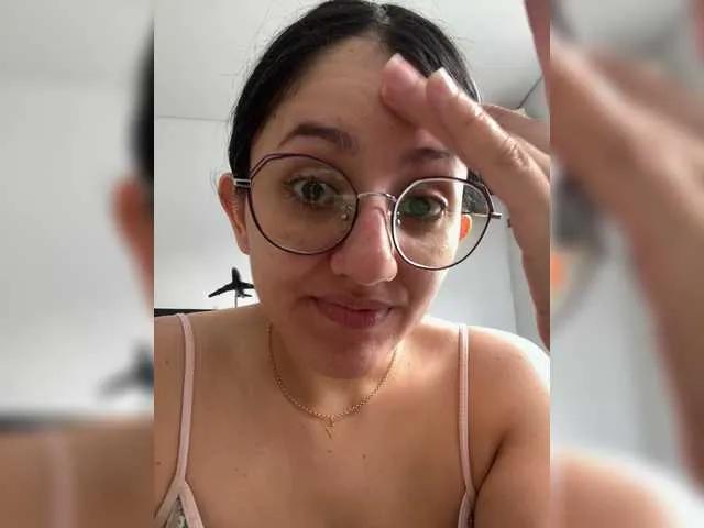 Freechat EvanShell1 on BongaCams