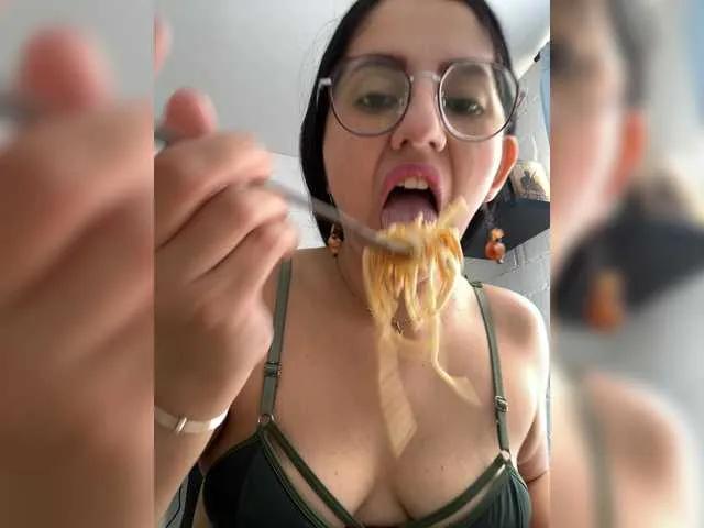 Freechat EvanShell1 on BongaCams