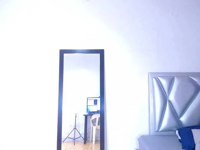 Offline exotic-karmella on BongaCams