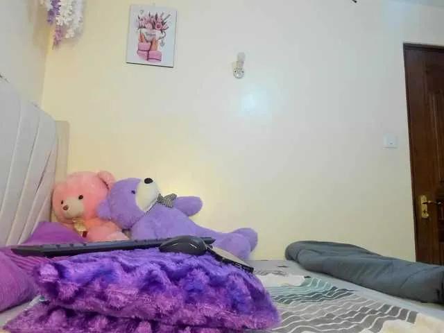 Offline Freaky-Sweetie on BongaCams