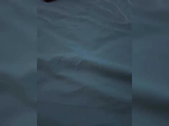 Offline GiftedPers on BongaCams