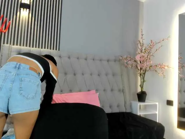 Offline GysellHanson on BongaCams