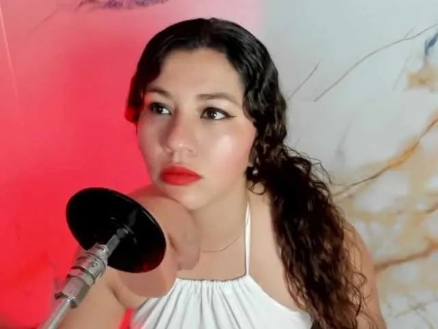 Offline hadecute on BongaCams