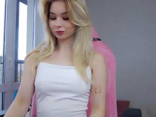 Freechat Hator on BongaCams