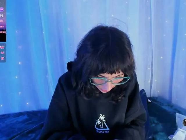 Offline HoshiMiuu on BongaCams