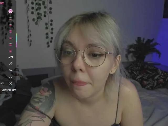 Offline hotbabatopp on BongaCams