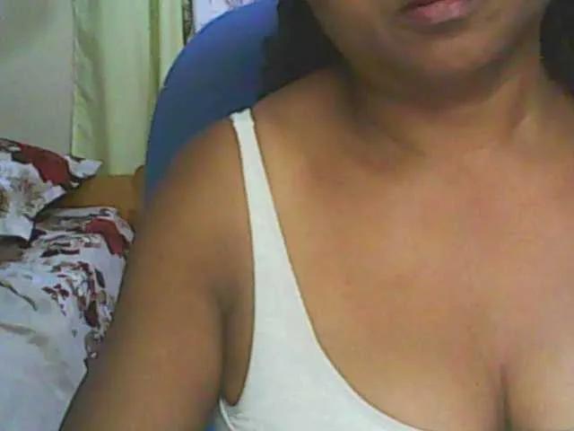 Offline hotmomsexy on BongaCams