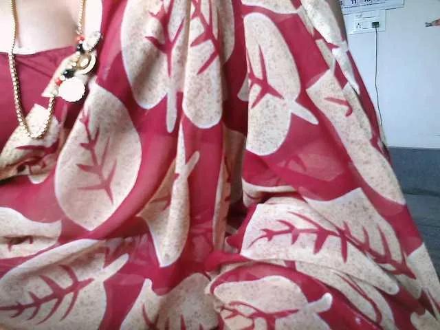 Freechat hotpavitra on BongaCams