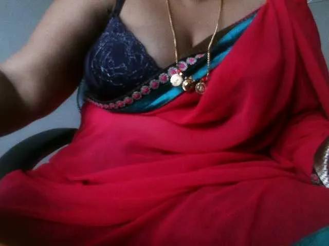 Freechat hotpavitra on BongaCams