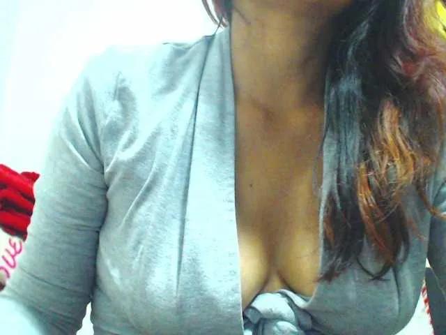 Offline HOTTTSKIN on BongaCams