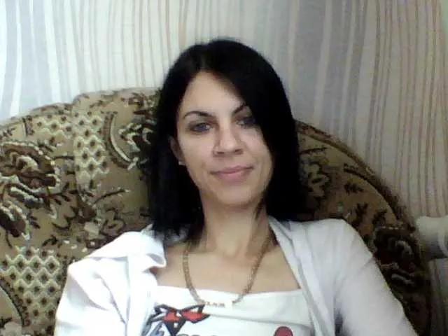 Freechat InjaAtHome on BongaCams