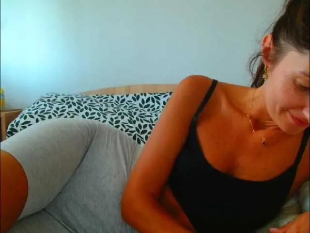 Offline Irina9793 on BongaCams