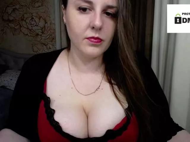Offline Irishka14 on BongaCams