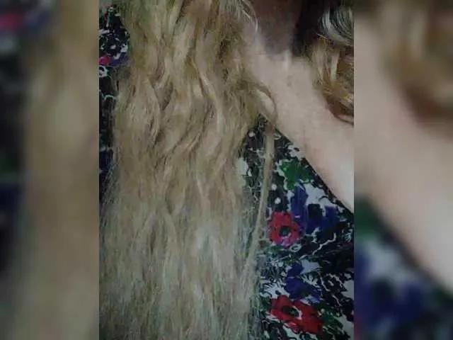 Offline Isabel-LM on BongaCams