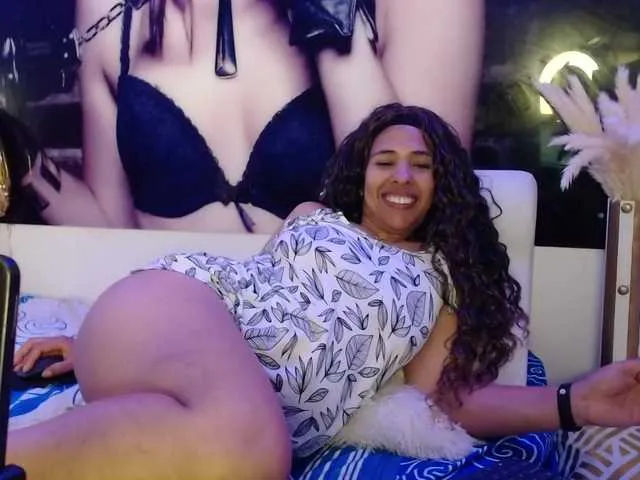 Offline Ivonne-collins33 on BongaCams