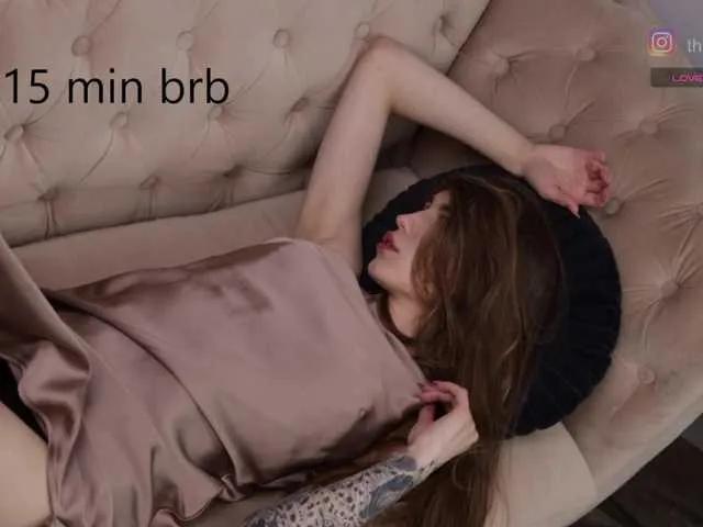 Freechat IzabellaOne on BongaCams