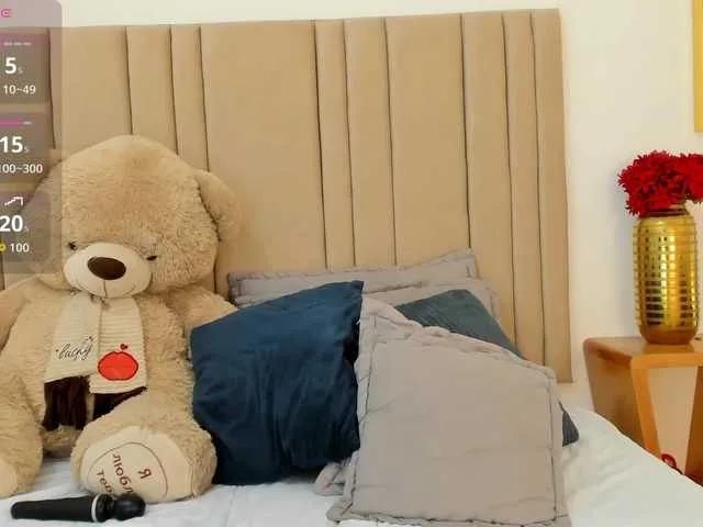 Offline izadii on BongaCams