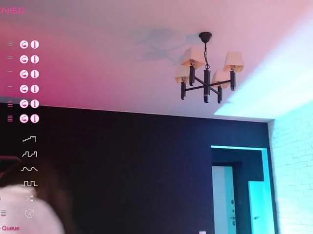 Offline Jade-Lumin on BongaCams