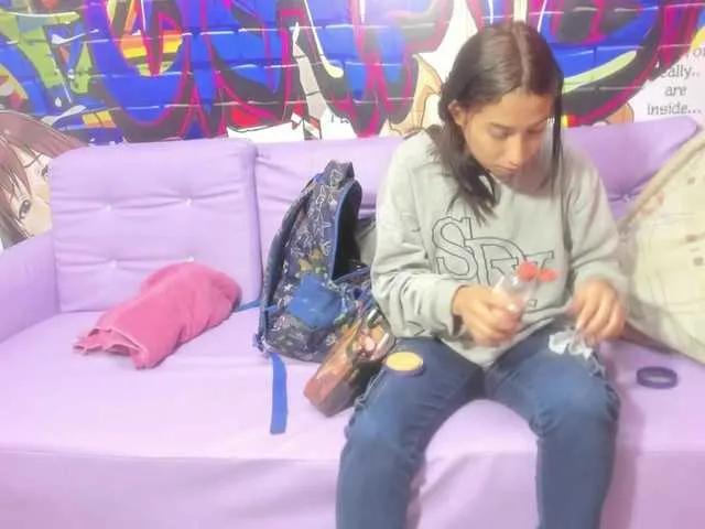 Freechat jessi-and-boy on BongaCams