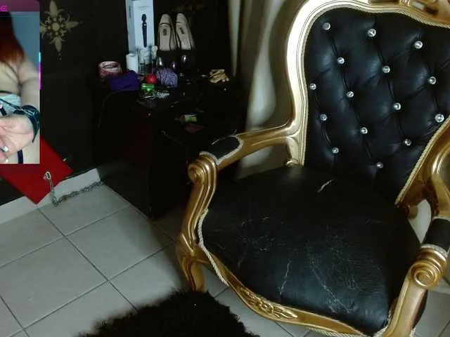 Offline Jolie-collete on BongaCams