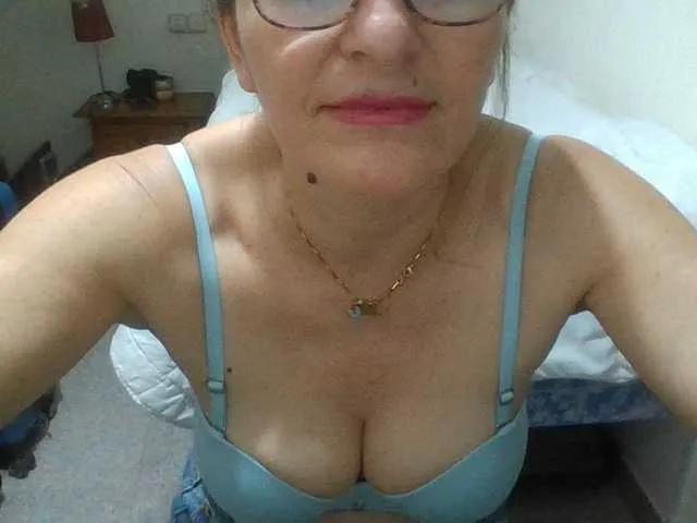 Offline JuanitaWouti on BongaCams