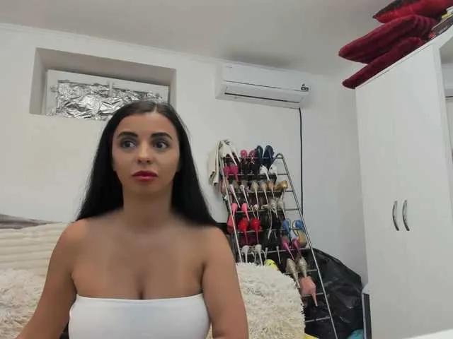 Offline JuliaHayes90 on BongaCams