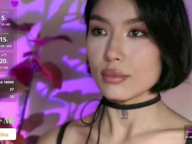 Offline JulieTurner on BongaCams