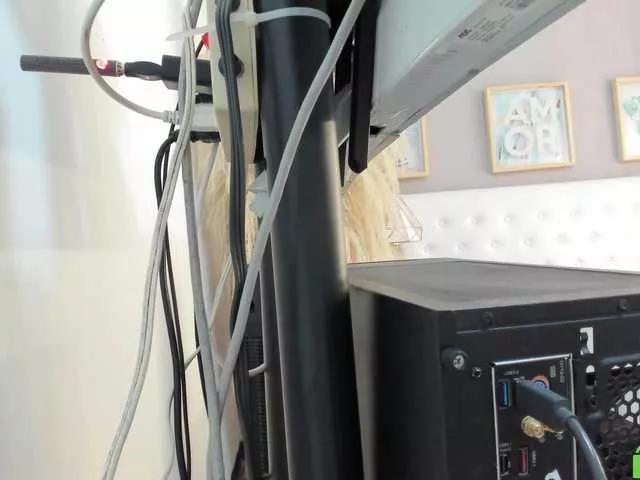 Offline julyannaa on BongaCams