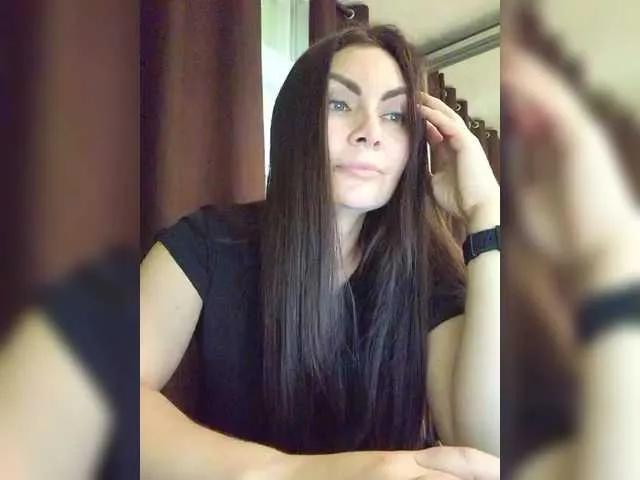 Offline Katerinagreiz on BongaCams