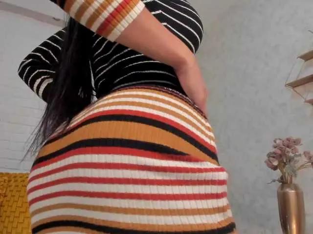 Offline KatieNolanX on BongaCams