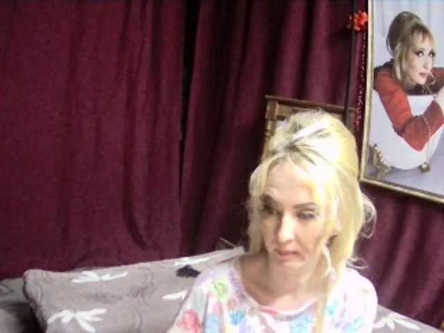 Offline KatrinExcite on BongaCams