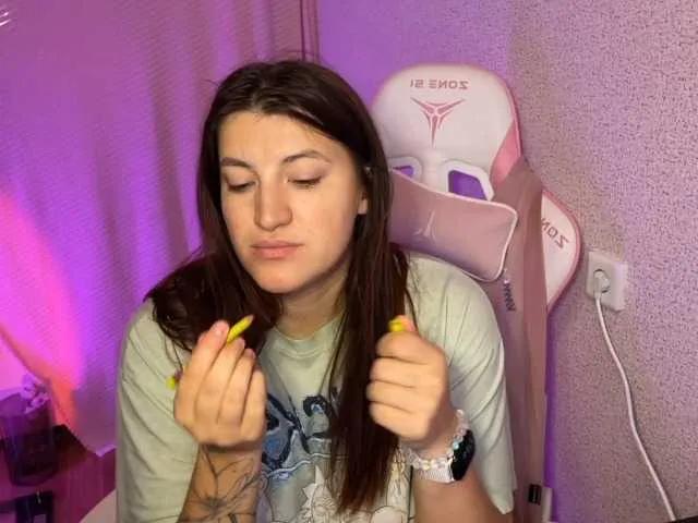 Offline Katrinmiss on BongaCams