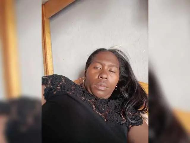 Offline Katty-12 on BongaCams