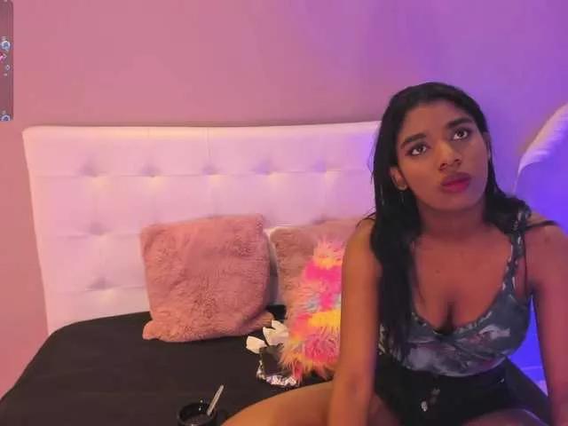 Offline KendraChavezz1 on BongaCams