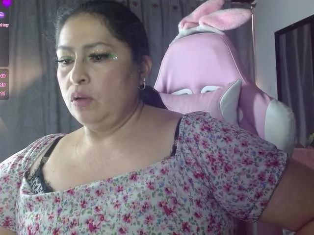 Freechat keyla01 on BongaCams