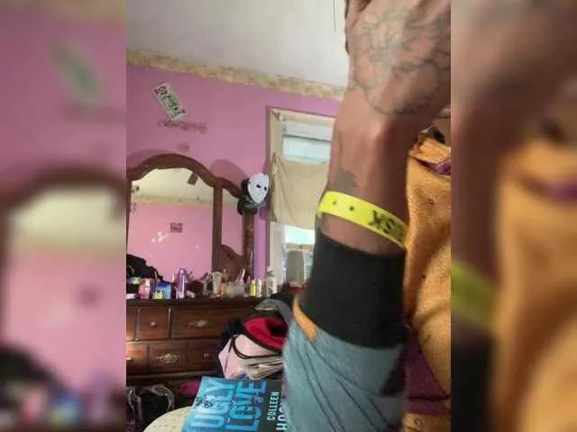 Offline Kiarichikito1 on BongaCams