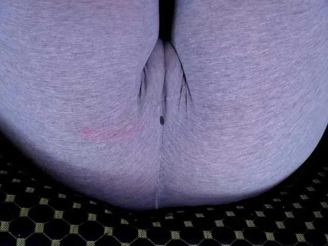 Offline Kira-Kell on BongaCams