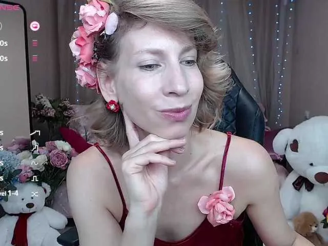 Offline KirstenDesire on BongaCams