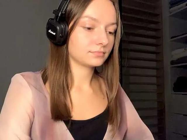 Freechat KittieRusu on BongaCams